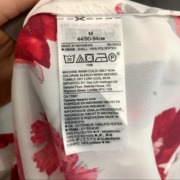 BANANA REPUBLIC FLORAL BLOUSE - Picture 6 of 6